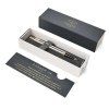 Parker IM Brushed Metal GT, úchop v černém klavírovém lesku a zlaté pokovené doplňky