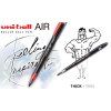 Roller Uni ball AIR 0,7 mm, psaní s pocitem plnicího pera, černý inkoust